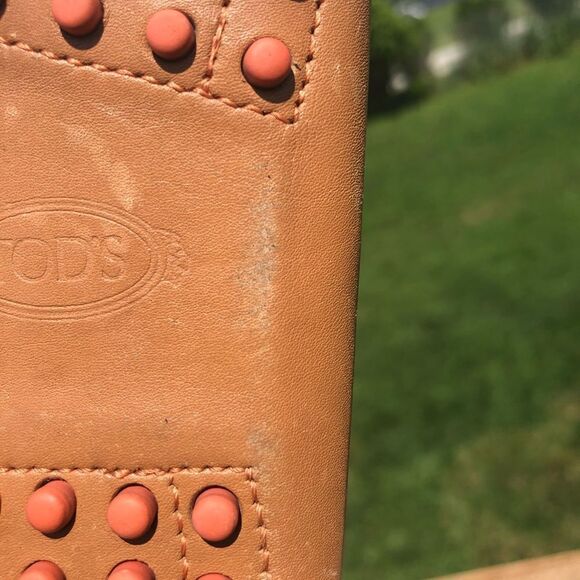 Tod’s tan leather loafers size 5 - Picture 6 of 10